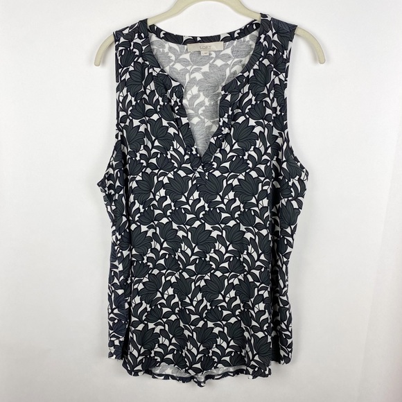 LOFT Tops - Loft Floral Split Neck Top